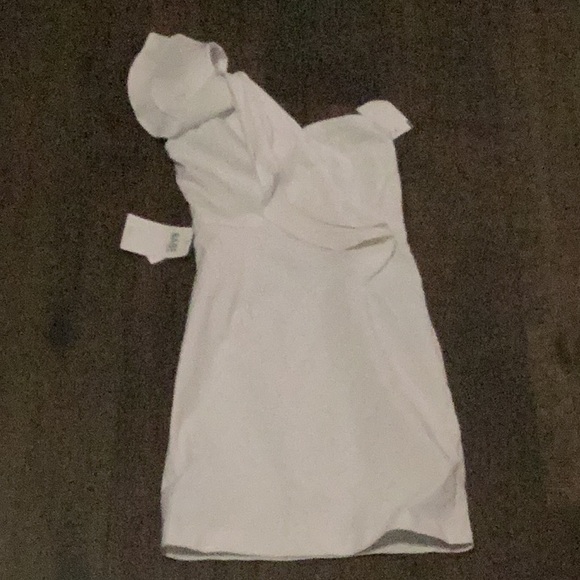 $5 Sale NWT BABE Society White Asymmetrical Ruffle Mini Dress Size S - Picture 1 of 5